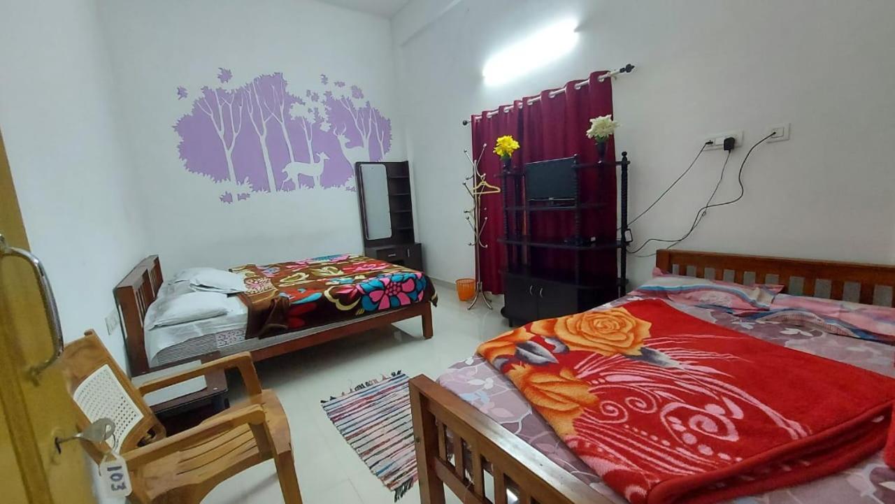 Greenpepperhomestay Munnar Anaviratty Zewnętrze zdjęcie